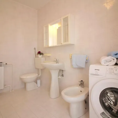 Apartments Andrea B4 * Poreč